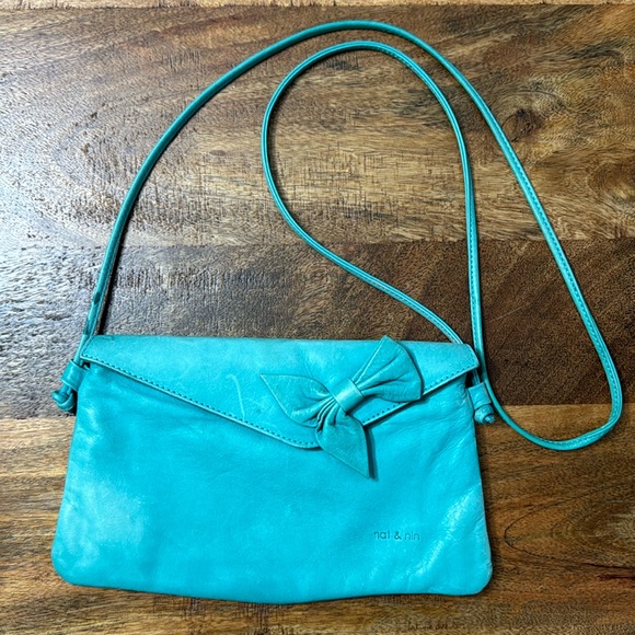Nat & Nin retro turquoise leather crossbody bag with bow - Picture 1 of 12
